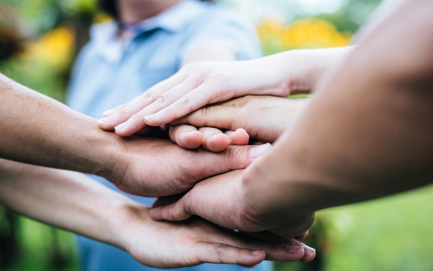 tavonexuraqo team collaborating on partnership finance strategies